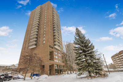 Ottawa Condominium for sale: 2 bedroom (Listed 2024-01-19)